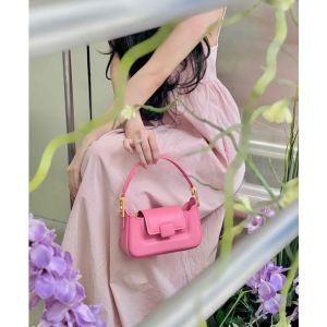 Túi C N K Phiên Bản Giới Hạn Liminted Màu Hồng ngọt Ngào Fullbox Size 20cm (Auth Tuồn Chính Hãng)