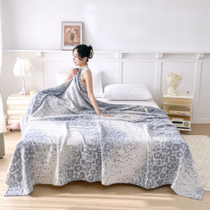 New Soft and Skin-friendly Gauze Blankets Washable 100% Cotton Multifunctional Air Conditioning Blanket Quilt Bedspread