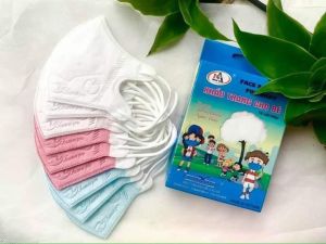 Hộp 10 cái khẩu trang 5d baby Famapro màu trắng cho trẻ từ 2 thang -4tuổi