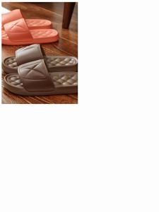 [Free Shipping] Slip-Resistant Lightweight Slippers For Couples Suitable For Hotels Inns And Bathrooms Simple And Trendy Summer Slippers For Students And Men