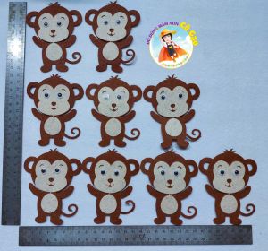 Set 5 con khỉ vải nỉ trang trí mầm nonlàm loto toántreo rèm ....(kích thước: 10*7.8 cm)