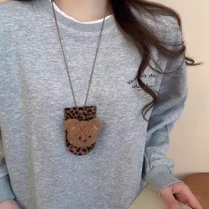 PNXK Kalung Hewan ขนปุยน่ารักสำหรับผู้หญิงจี้ที่วางแว่นตาพิมพ์ลายเสือดาว