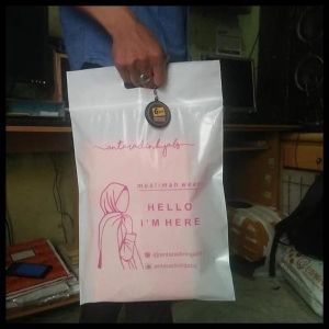 Kantong Plastik Kemasan Klip Ziplock 30x38+7 1Pack Putih Susu - Bening - Hitam Glossy Plastik Olshop