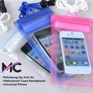 Tali Gantungan HP di Leher Anti Air Hujan Waterproof Cover Murah Praktis Untuk Gojek Grab Kerja di Luar