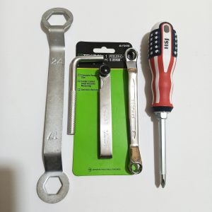 Kunci Stel Klep 5 Pcs Tekiro - Feeler Gauge Tekiro 13 Ukuran Alat Ukur Celah Klep + Kunci L Klep + Kunci Ring Setelan Klep 8x9mm + Kunci Stel Klep Motor Tutup Klep 17 x 24 mm + Obeng Bolak Balik