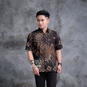 New Arrival Hem Batik Pekalongan 2024 XXXL Hem batik jumbo Hem batik kantor Hem batik kondangan Hem kombinasi lengan pendek Hem batik kombinasi polos Hem batik cowok Kemeja batik pria mewah Model batik pria gaul Baju batik pria BATIK ZAY