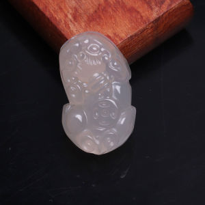 Green Nephrite Jade Jasper Pixiu Pendant Lucky Safe Men Women Necklace Couple Style
