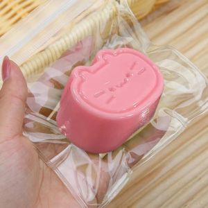 YUDESHUI TPR Đồ chơi Kẹp Phô mai cho mèo Dính Dễ thương Đồ chơi bóp Mềm mại Đồ chơi hồi phục chậm