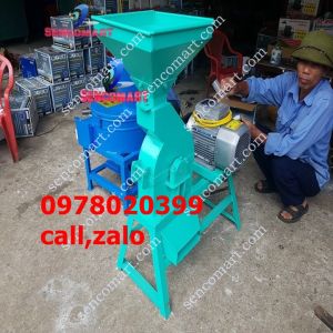 Máy đập bột  nghiền vỡ ngô nguyên bông nghiền tre cho dúi