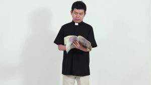 XinNgo Clerical Polo for Priests Shirt Minister Bishops Preacher Priest Tops with Tab Collar Short Sleeve For Clergy Black