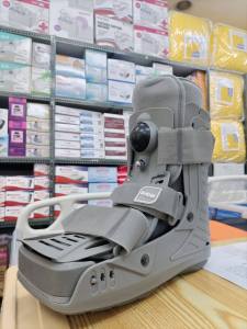 AIR CAST BOOT