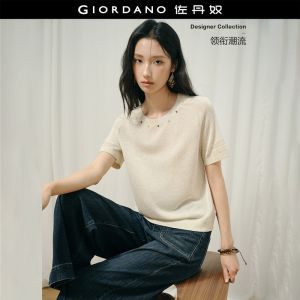 GIORDANO Women Sweaters Wooden Bead Crewneck Knitwear Lightweight Short Raglan Sleeve Fashionable Casual Knitwear 18356812