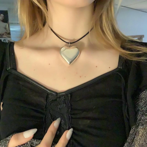 Punk Big Heart Star Pendant Necklace Women Fashion Statement Black Rope Chain Grunge Gift Y2K Steampunk-Clavicle