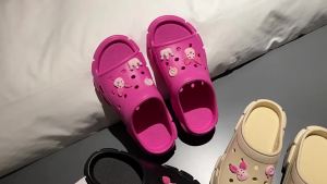 New Fashionable WomenS Summer Outdoor Slippers Thick-Soled Non-Slip Slide Sandals Cute Cartoon Piglet Sandals For Women