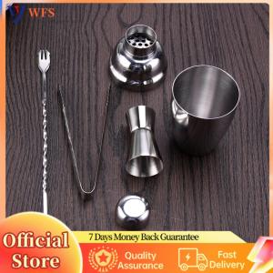 【Flagship】4pcs Bartender Shaker 250ml Stainless Steel Profissional Cocktail Shaker Set Lightweight Portable with Jigger for Bartender Supplies