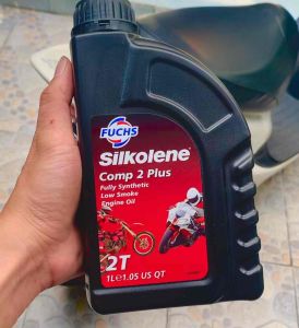 Nhớt 2 Thì Pha Xăng Cao Cấp Cho Động Cơ 2 Thì Fuchs Silkolene Comp 2 Plus 2T Fully Synthetic Low Smoke Made in UK