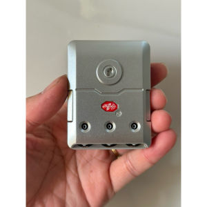 Khoá số vali 65x50mm siêu bền đẹp đã bao gồm đầy đủ phụ kiện và ốc vít