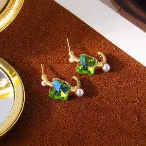 Fashionable Ring Gift 夏季清新水晶森系蝴蝶耳钉女时尚轻奢风百搭耳环甜美小众气质耳饰