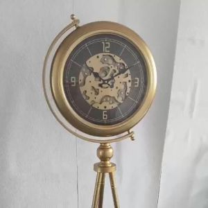 xpkQ Retro Floor Clocks European Large Three-legged Floor Clocks Metal Luxurious Silent Watches Hotel Art Decoration Accessories T6H1N