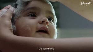 Johnsons Essentials Baby Body Wash 500mL * IMPORTED from ITALY [SAVE P125]