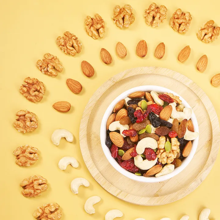 Mr.Squirrel%20Super%20meal%20trail%20mix%20nuts%20Mixed%20nuts%20and%20dried%20fruits%20healthy%20instant%20daily%20nuts%20-%20Image%204