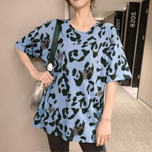 LH.Moonlight 🦋 ขายดีประจำฤดูกาลเสื้อยืดแฟชั่นนำเทรนด์ วัสดุคุณภาพดี นุ่มนวล เป็นมิตรกับผิว💖 ใส่สบาย จัดว่าเด็ด🐻