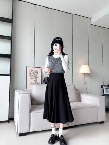 Ammin 2024กระโปรงยาวปานกลางสำหรับฤดูใบไม้ผลิและฤดูใบไม้ร่วงสีทึบสไตล์เกาหลีกระโปรงจีบกระโปรงทรงร่ม