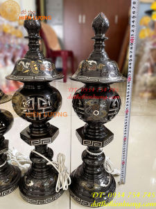 Đôi đèn thờ đồng đỏ khảm ngũ sắc cực đẹp cao 45cm nặng 10kg/đôi và cao 55cm nặng 15.5kg/đôi