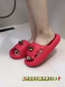 [Free Shipping] Apple WomenS Slippers 2025 New Summer Non-Slip Thick-Soled Outdoor Indoor Cute Sandals