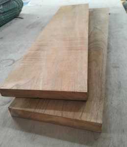 papan mahoni lebar 30 cm tebal 2cm