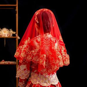 REEBO Short Gold Embroidery Red Bridal Veil Gauze Lace Chinese Wedding Gowns Romantic Elegant Wedding Head Cover Phoenix Wedding Accessories