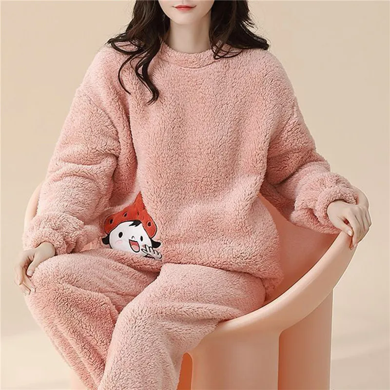 2021 winter Flannel Warm Pajamas Women Long Sleeve Home Suit Ladies  sleepwear cartoon Velvet Pajama set Thicken Feminino Pyjamas