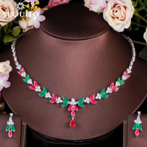 เลื่อมเหลี่ยมเพชรเทียมสวยงามสร้อยคอดอกไม้เครื่องประดับสำหรับเจ้าสาวสำหรับชุดเครื่องประดับสไตล์งานเลี้ยงแต่งงาน SJ153