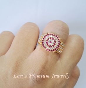 Cincin Wanita Finna Pink Kristal Titanium 22 K ( Emas)