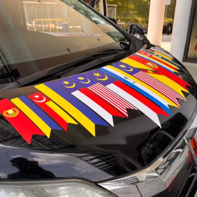 [RARE] Magnet Bendera Kereta Vertical Malaysia & Negeri | Bucu Bulat Anti-Kopek | Kalis Air 1200DPI (Size S/M/L)