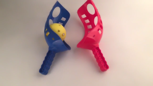 ไม้แร็กเกตเกมของเล่นของเล่นโยนเกือกม้าแบบโต้ตอบสำหรับเด็กพัฒนาทักษะยนต์สำหรับการประสานงาน