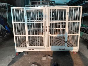 kandang anjing alumunium dengan tray