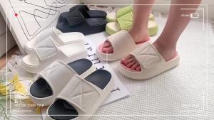 2026 New Model Mu Chun Early Summer Two-Tone Velcro Fashion Thick-Soled Slippers Trendy Brand WomenS Summer Indoor And Outdoor Bathroom Shoes