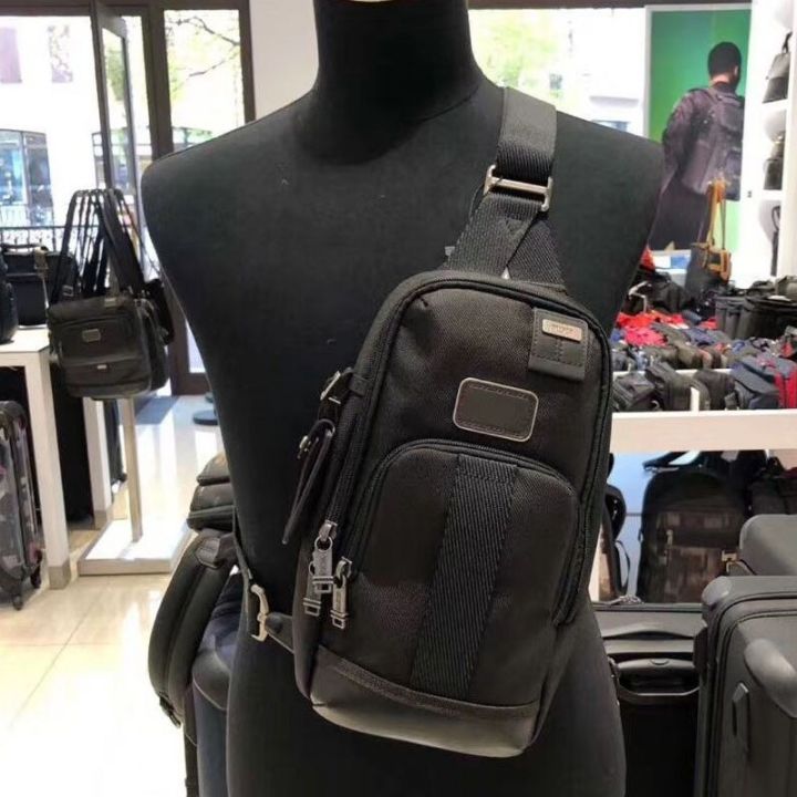 Tumi store smith sling