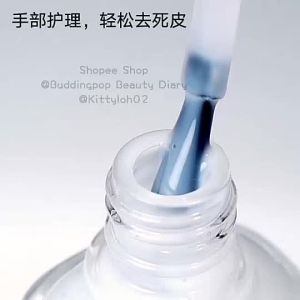 Local salesNail Care Package Nail File Cuticle oil Softener Cuticle Nipper Pusher Manicure Pedicure Nail Tools Nail care kit with nourishing oil softener cuticle scissors pusher and polishing strip