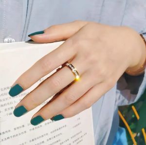 Cincin Eternity Band Titanium Steel 316L Anti Karat - Cincin Zirkon Kotak Full Diamond Mewah - Cincin Wanita Titanium Anti Luntur Rose Gold Silver - Cincin Kristal Kotak Import