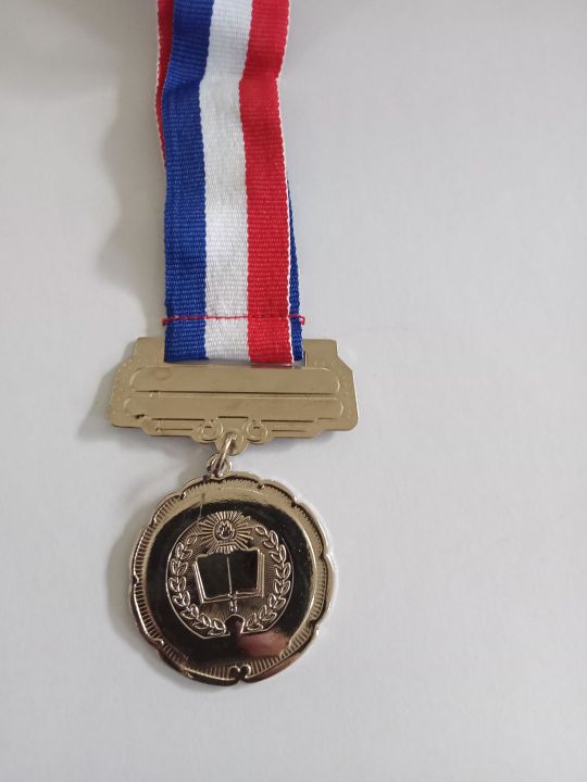 Deped Medals Book And Torch With Bister 5 cm Silver ( 20 PCS PER ORDER ...