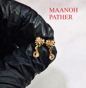 1.36GM-916 GOLD KIDS LOVE GREEN STONE THODU-916 KIDS THODU-916 LOVE GREEN STONE THODU-916 SUBANG-916 INDIAN EARRING-916 EARRING-916 BABY THODU-916 SUBANG EMAS-916 GOLD-916 INDIAN THODU-916 THODU-916 BABY THODU-MAANOH PATHER