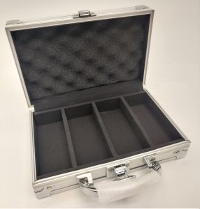 【Merlion Social Club】Casino Poker Chips Set / 3.4mm Thick 14g Heavy Chips / Singapore Style / Alu Case 【Ship Out 24Hrs】