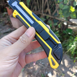 Dao rọc giấy Bosi cán nhựa ABS – Lưỡi thép an toàn