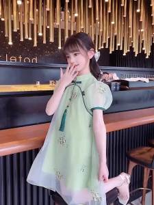 Pakaian Budak Perempuan Cheongsam Pakaian Kanak-kanak 2023 a Baru Musim Panas Pakaian Cina a Nasional Gaun Puteri Bersulam Manis dan Atmosfera a Barat