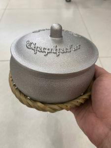 [HCM]Nồi Cơm Niêu Hợp Kim Nhôm Gang Tặng Đế Kèm Size 12cm