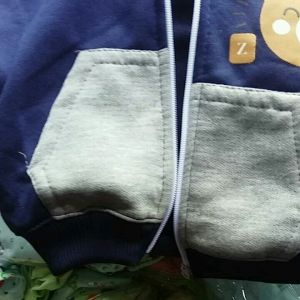 Jaket Bayi Hoodie Saku Bear-Z usia 3 - 12 bulan