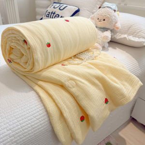 【Super low price】Super Soft Bubble Gauze Summer Blanket Strawberry Embroidery Lightweight Quilts for Adults Kids Skin Friendly Thin Comforter