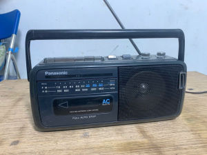 Đài Cassette Radio hát tốt Panasonic RX - M50 bãi nhật hát tốt